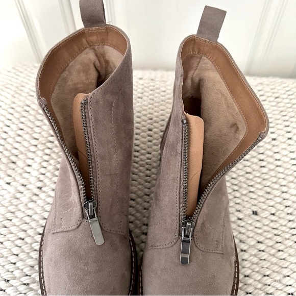 NEW Brown Tan Suede Zip Up Chelsea Lug Boot -- Size 6.5 - Picture 6 of 16